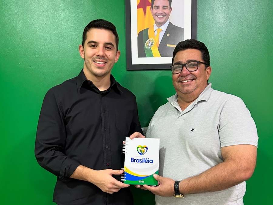 473828558_18028660265621443_8496928848363729666_n Na Seop e Amac: Cumprindo agenda na capital, Prefeito Carlinhos do Pelado reafirma mais parcerias com governo do estado e reforça importância da celeridade nos projetos em andamentos no município