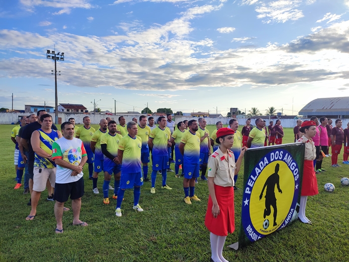 b6b77871-ba17-492d-a457-1994f6ec5bb0 Pelada dos Amigos e Asociacion Tambopata realizam amistoso de futebol promovendo integração esportiva entre Brasil e Peru
