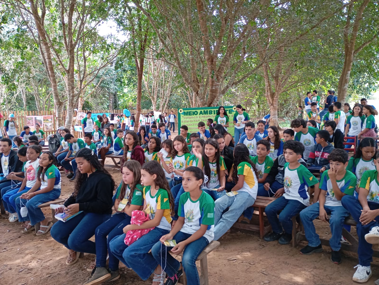 7c268dcd-c932-4200-94ba-7ae953d2231c Escola Estadual Rural de Ensino Fundamental e Médio Professor Luiz Gonzaga da Rocha sedia a VI Conferência Nacional Infanto-juvenil pelo Meio Ambiente