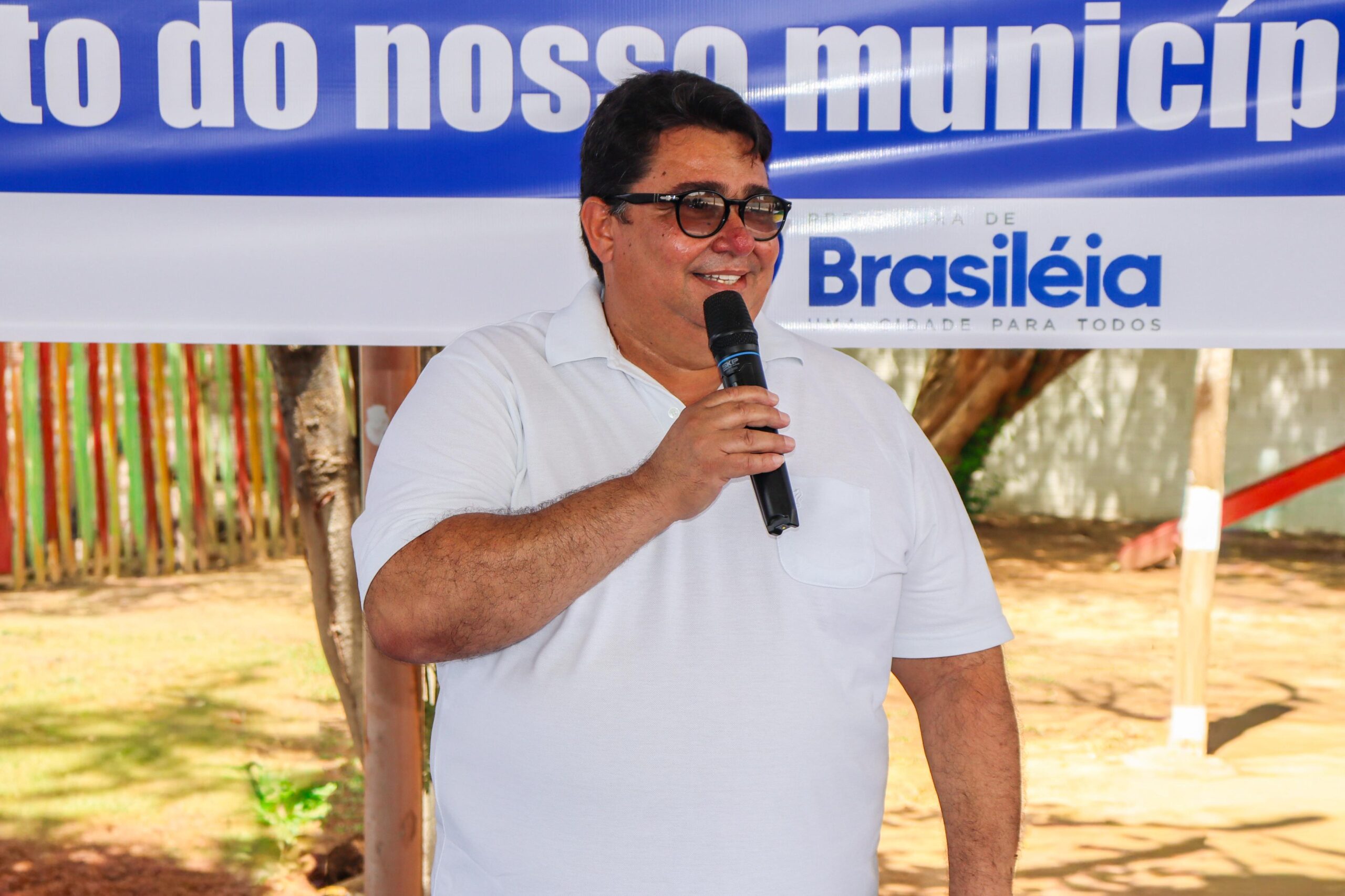 e1f60f5d-9537-4a75-b141-5b98952ddb28-scaled Senador Petecão garante Espaço Recreativo para Escola Vitória Salvatierra Cesar em Brasiléia