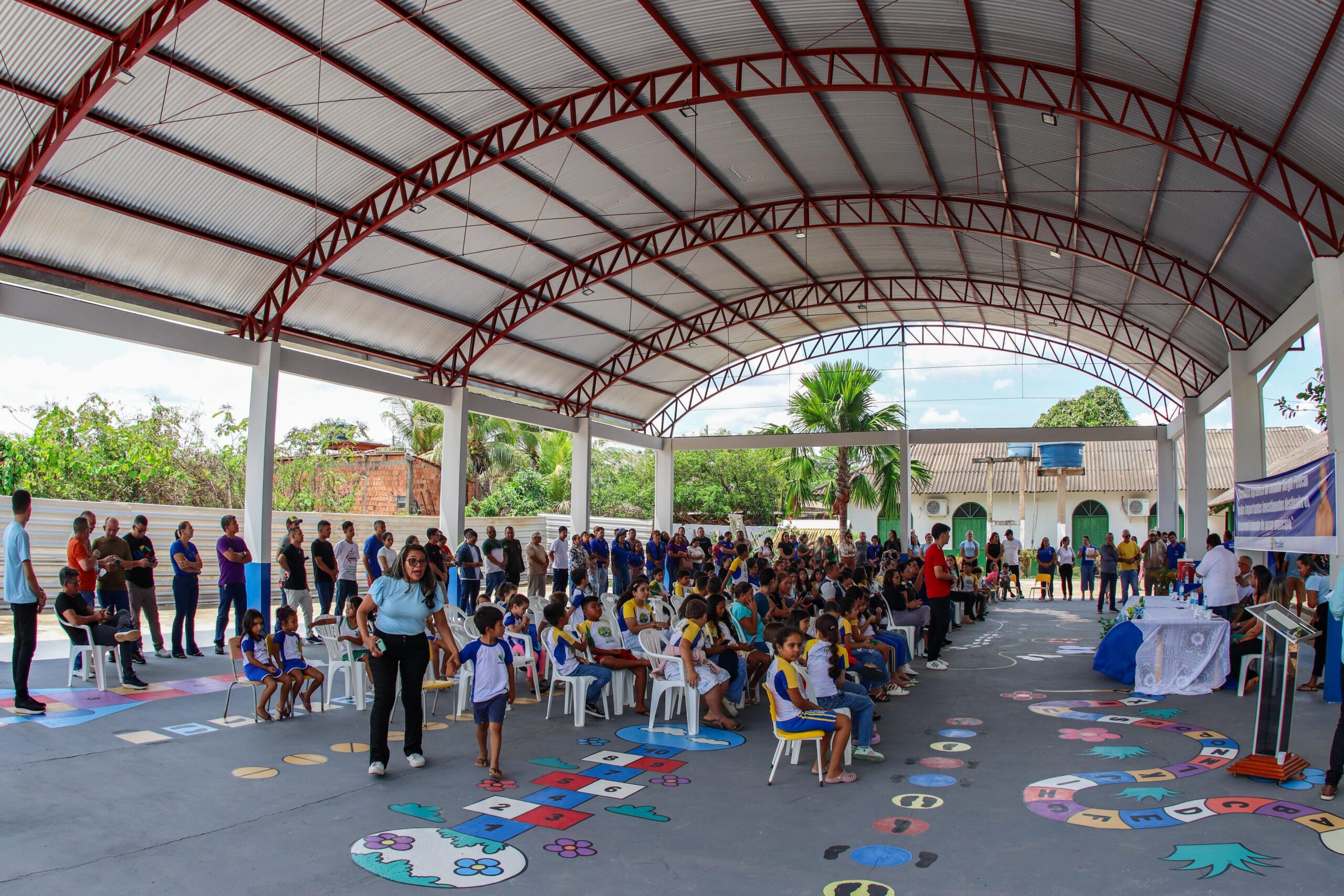 f348c120-d389-45e3-87d0-f471827c93cb-scaled Senador Petecão garante Espaço Recreativo para Escola Vitória Salvatierra Cesar em Brasiléia